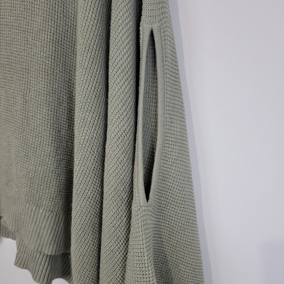 Lululemon Forward Flow Cape Poncho One Size Sage Green Cashmere Blend Lagenlook - Picture 2 of 10